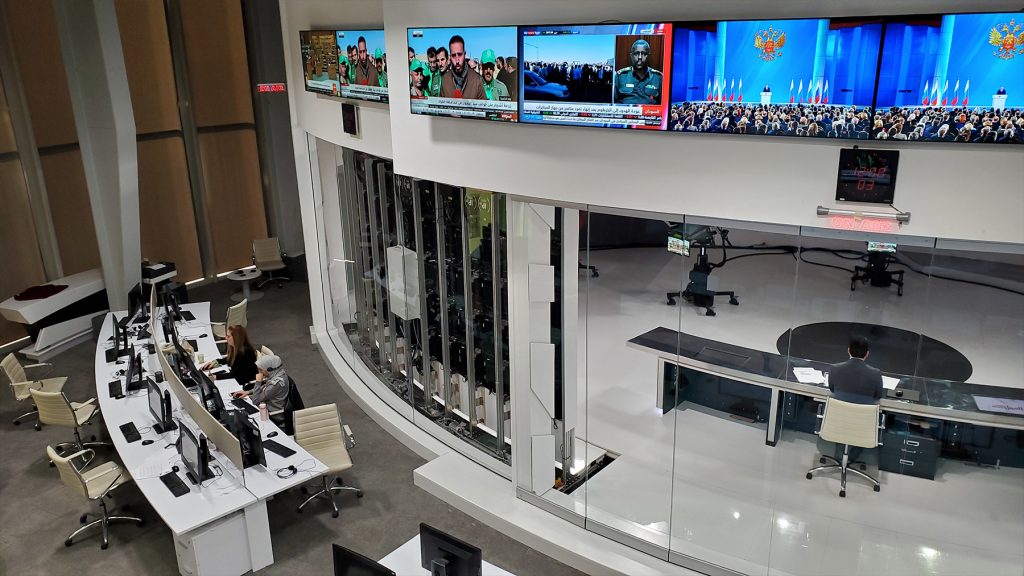 在约旦的Al-Mamlaka电视台，IHSE KVM系统使Landmark新广播中心的直播直播顺利进行插图